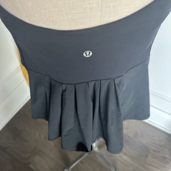 lululemon Pleated Criss cross back tank - Picture 11 of 16